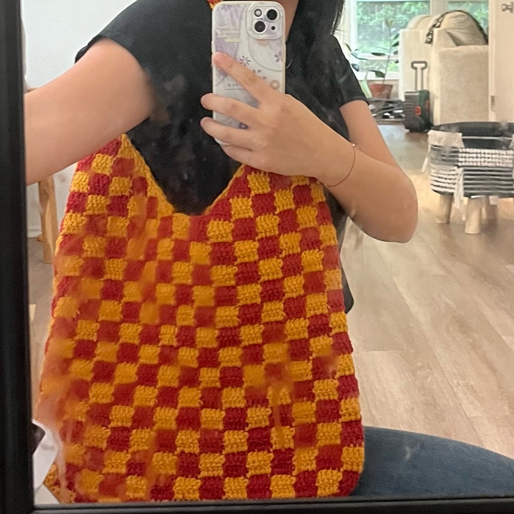 Handmade Crochet Checkerboard Tote Bag – Cotton Shoulder Bag – Red & Gold